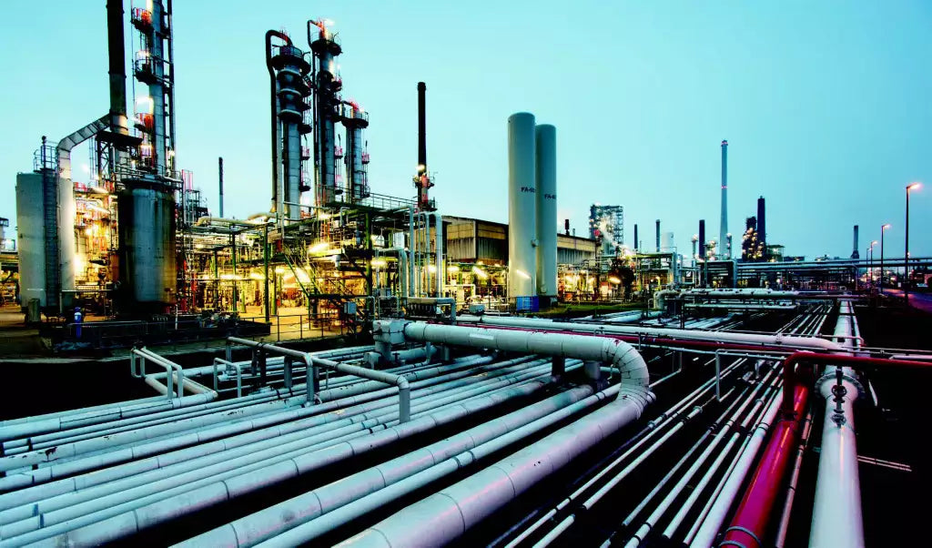 Boosting Pipe Performance in the Oil & Gas Industry with Devcon Brushable Ceramic